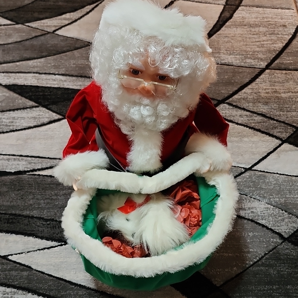 90'S VINTAGE SANTA CLAUS 25" BARKING PUPPY/TOY BAG DISPLAY FIGURE
